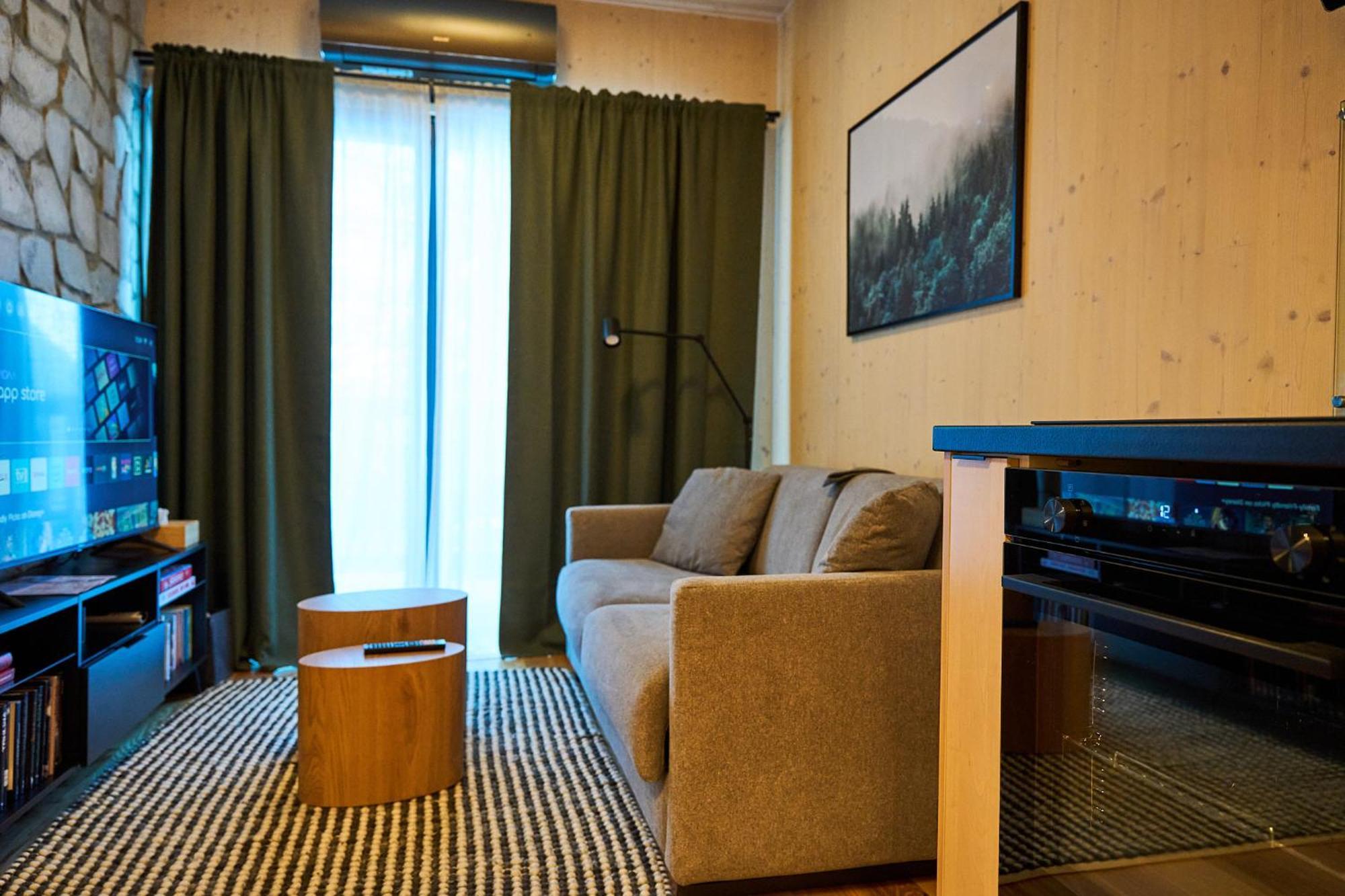 1-Bedroom Apartment Adam With Free Parking Dolina Demianowska Zewnętrze zdjęcie