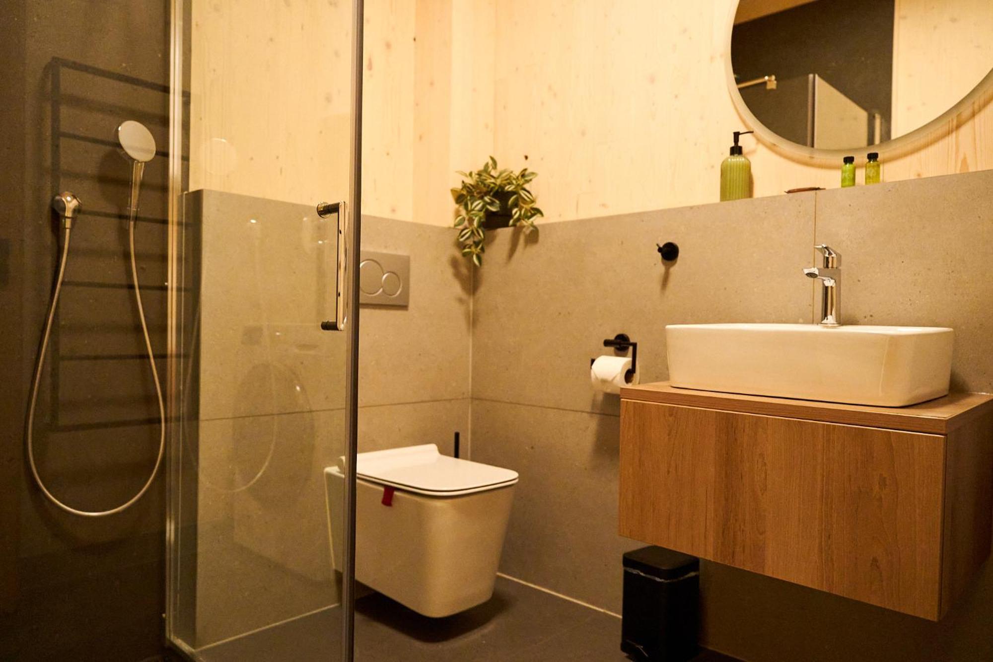 1-Bedroom Apartment Adam With Free Parking Dolina Demianowska Zewnętrze zdjęcie